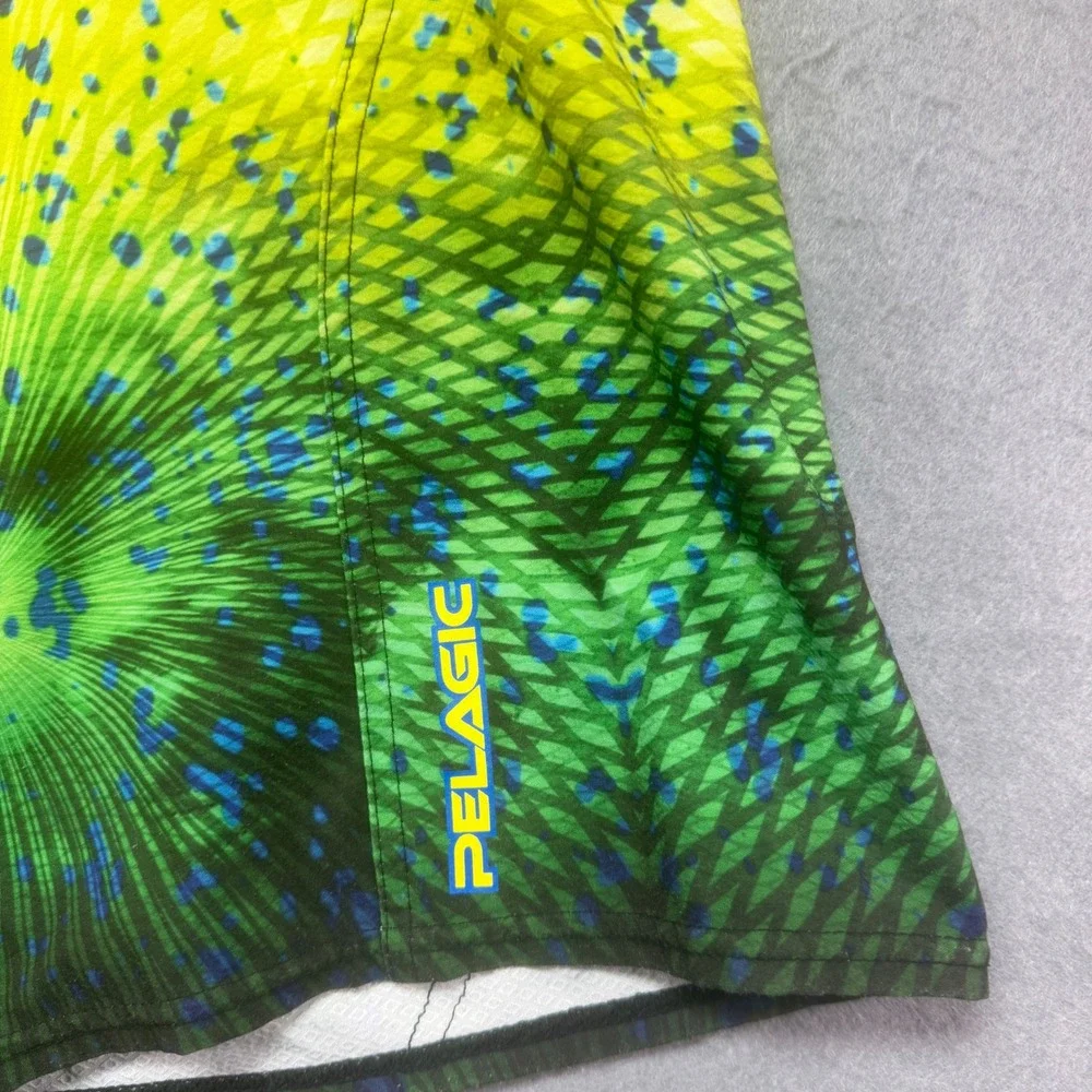 Pelagic Sharkskin Mahi Mahi Boardshorts Mens 38x12 Green Yellow Fishing Shorts